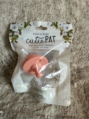 Ryan & Rose Cutie Pat Pacifier - Peachy Color